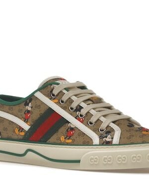 Gucci-Tennis-1977-x-Disney_1659106342_5.jpg